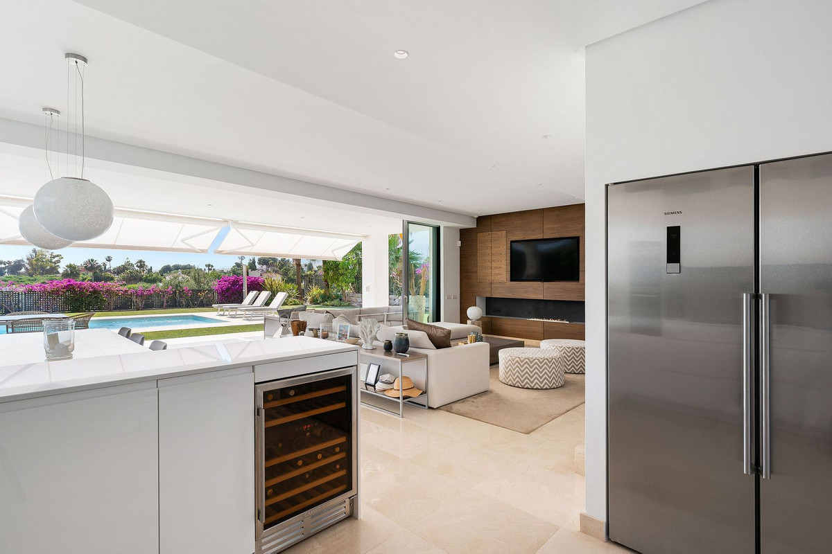 Villa for sale in Marbella