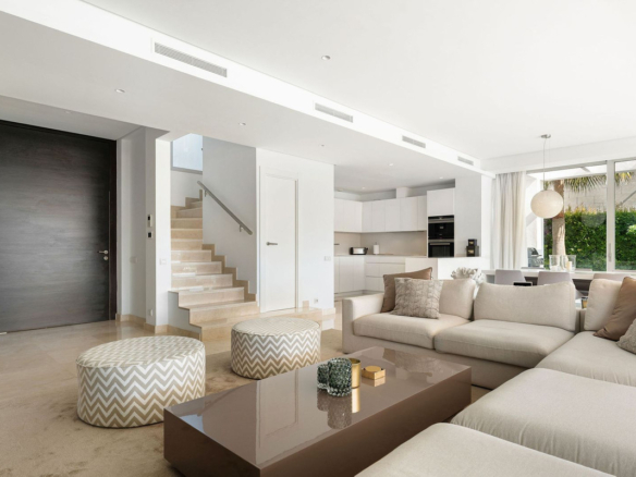Villa for sale in Marbella