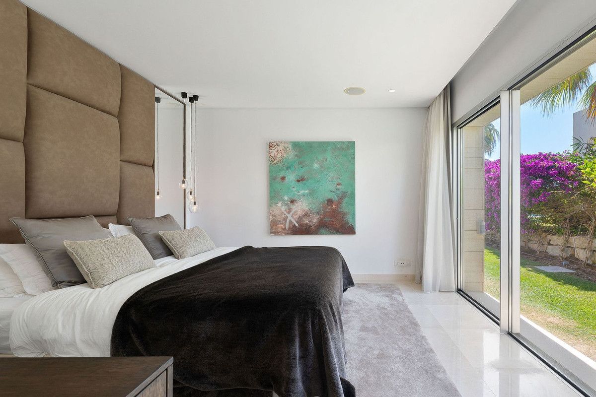 Villa for sale in Marbella