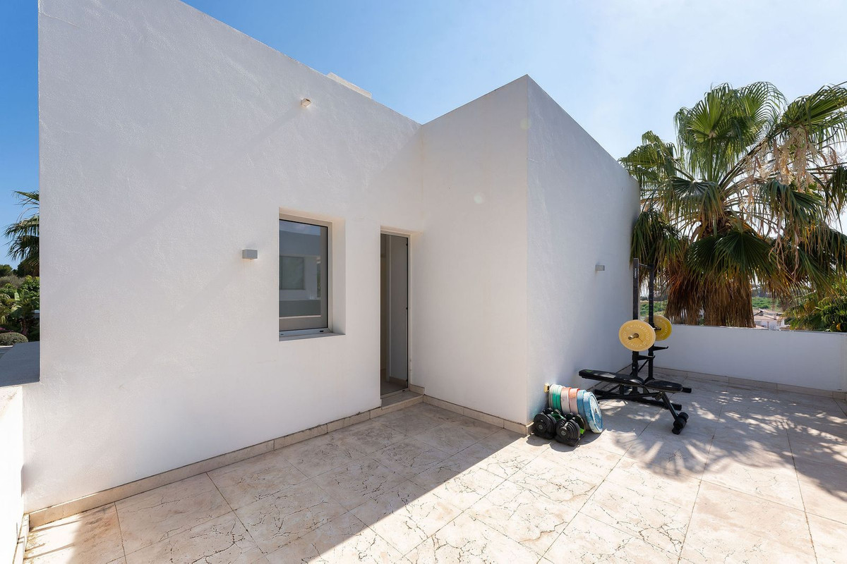 Villa for sale in Marbella