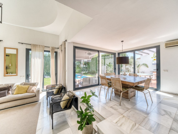Villa for sale in Marbella