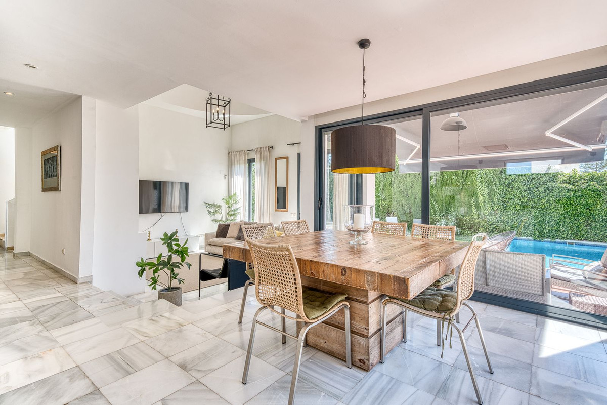 Villa for sale in Marbella