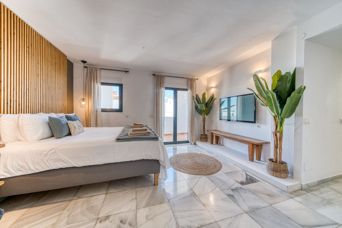 Villa for sale in Marbella