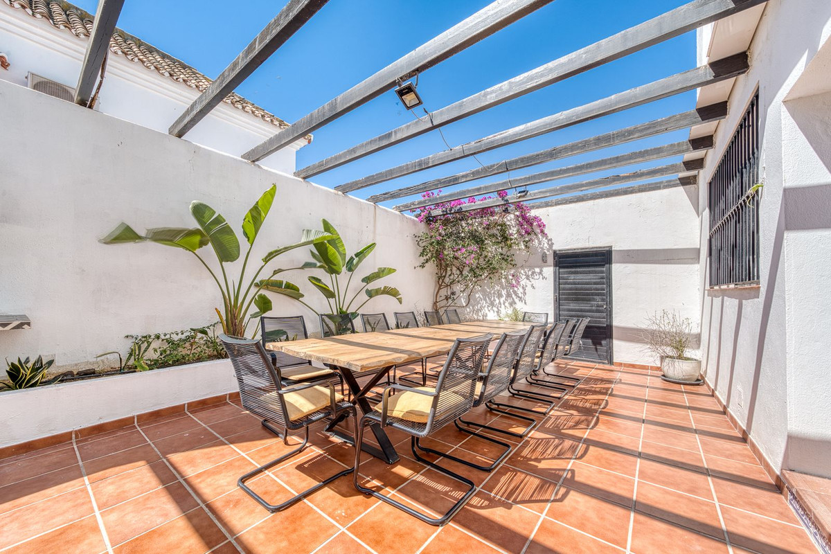 Villa for sale in Marbella