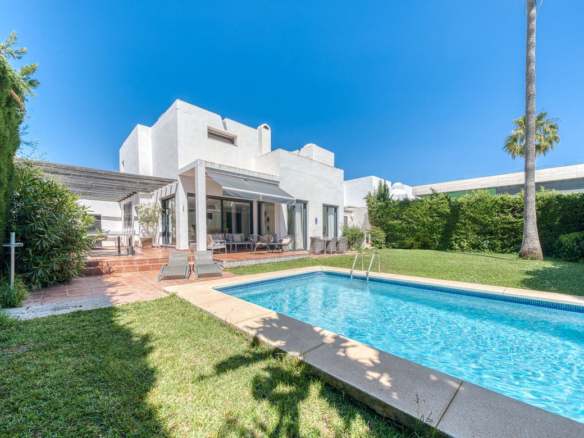 Villa for sale in Marbella