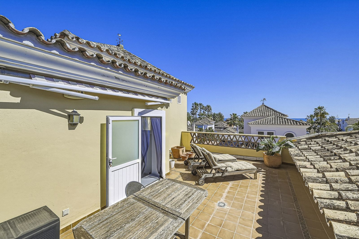 Villa for sale in Marbella