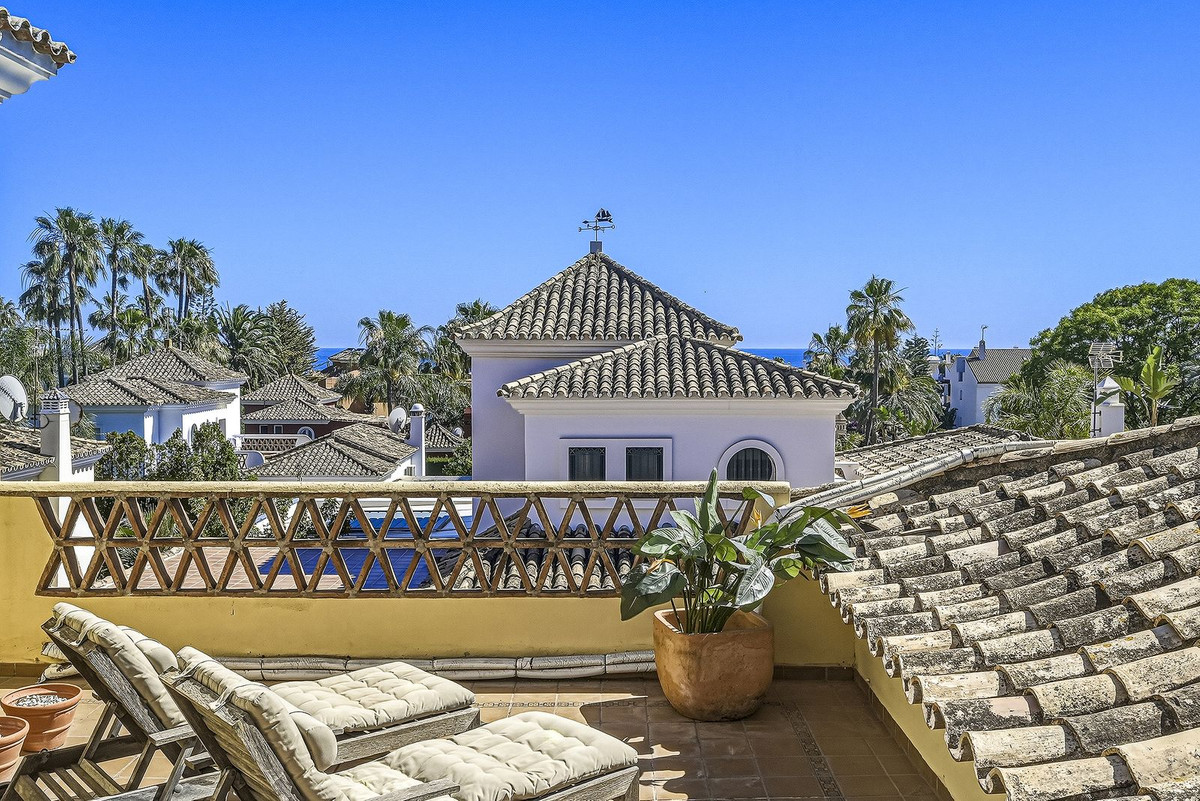 Villa for sale in Marbella