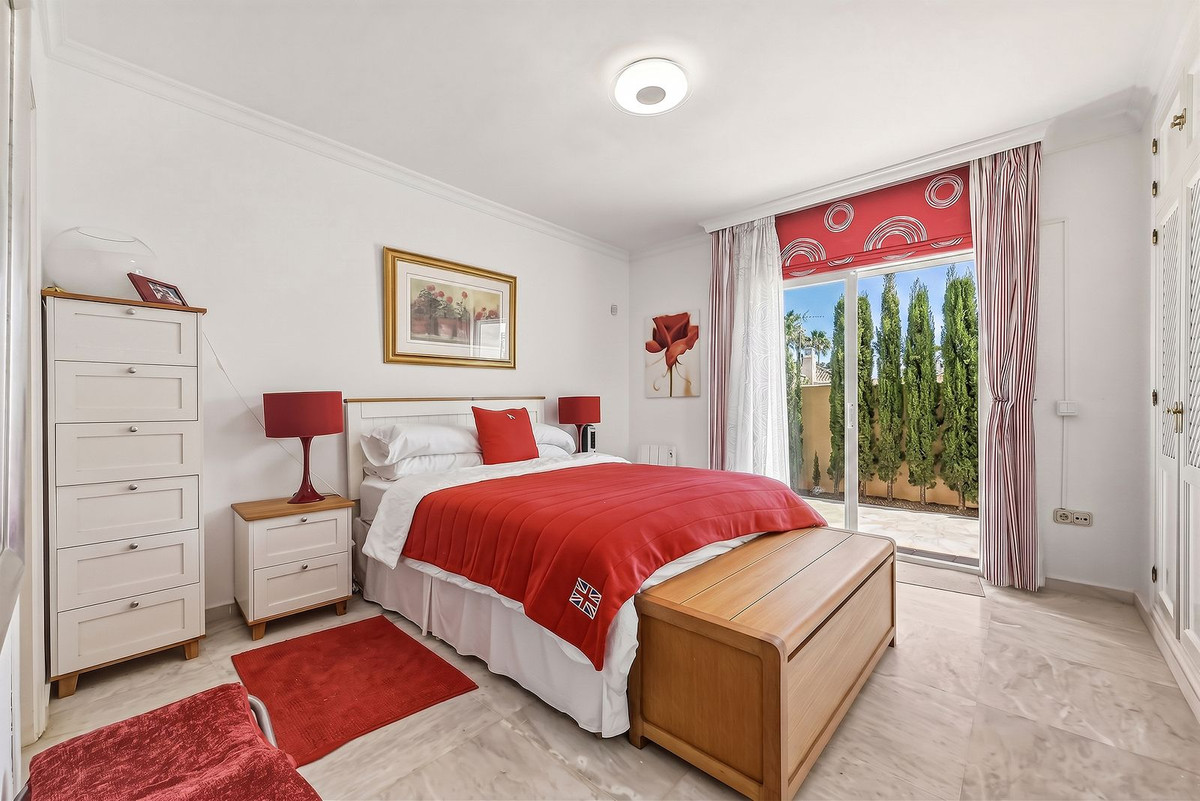 Villa for sale in Marbella