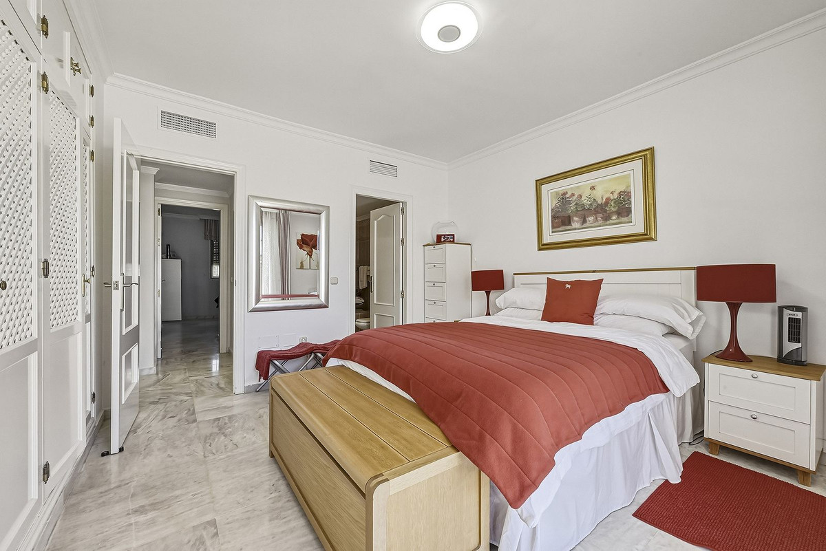 Villa for sale in Marbella