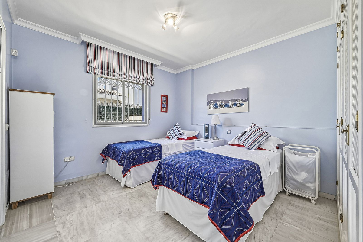 Villa for sale in Marbella