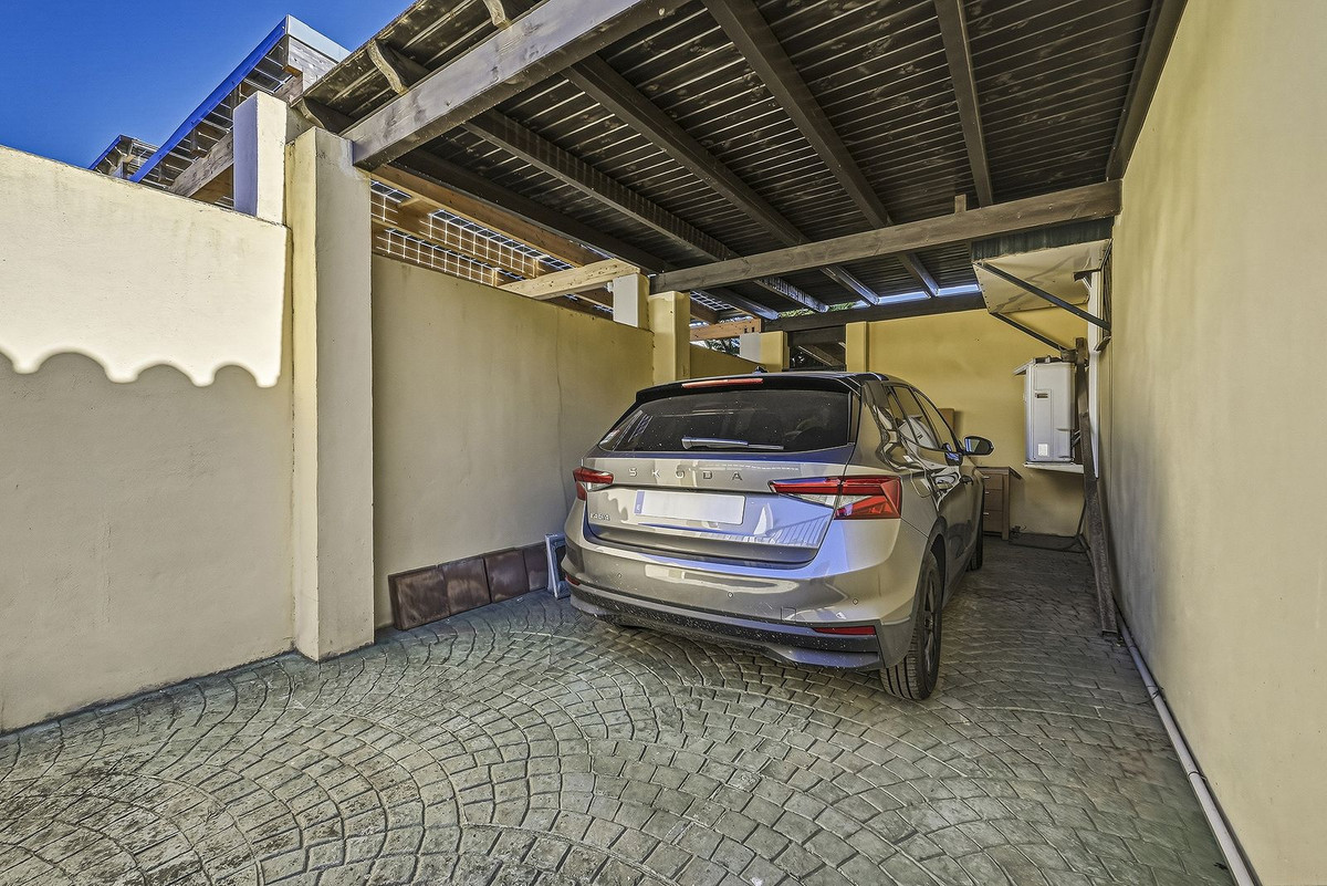 Villa for sale in Marbella