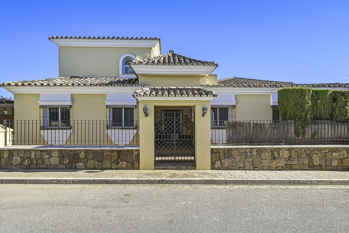 Villa for sale in Marbella