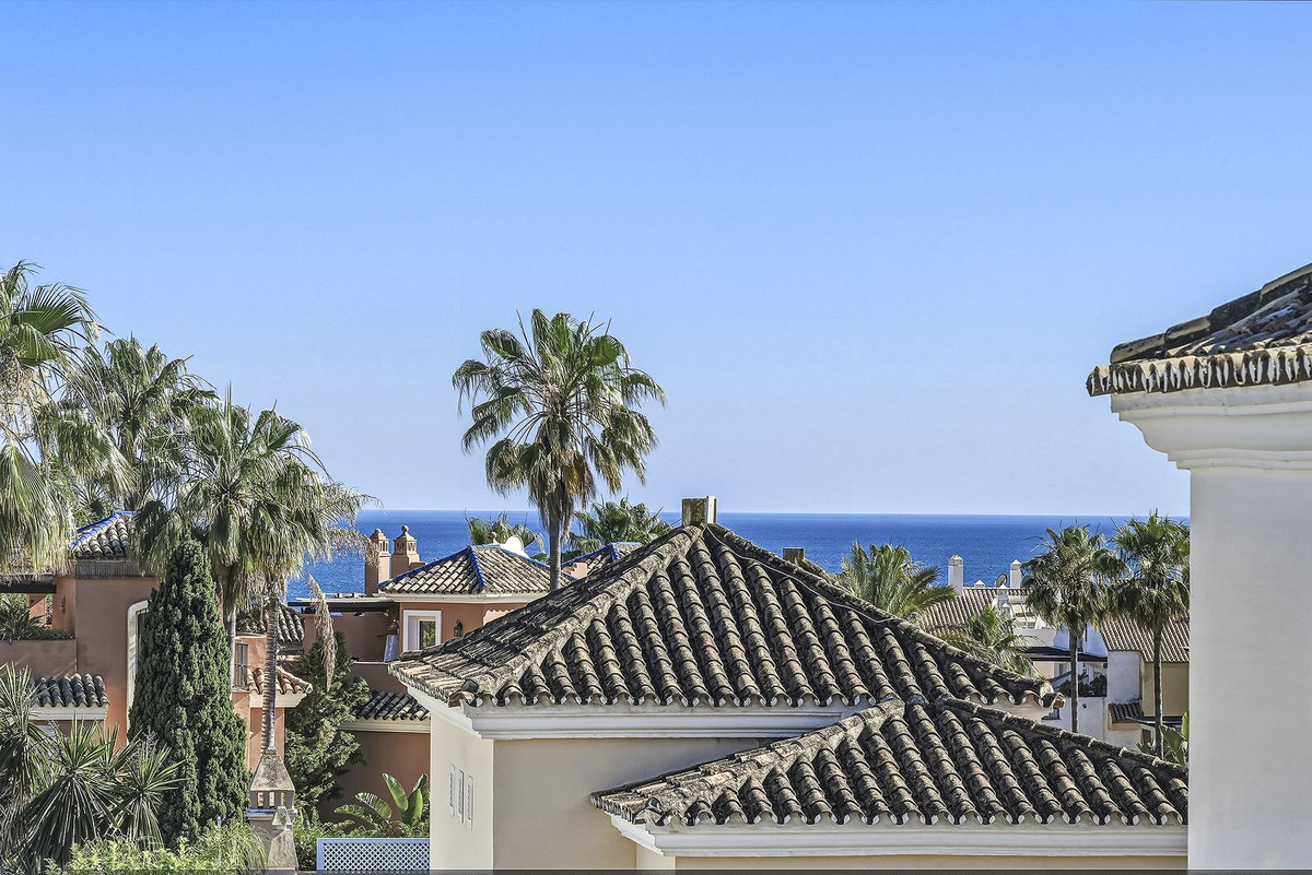 Villa for sale in Marbella