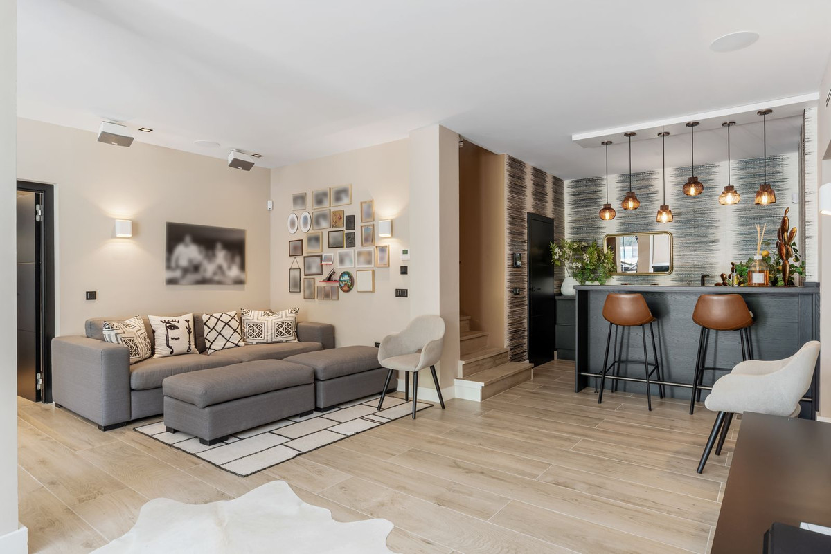 Villa for sale in Marbella