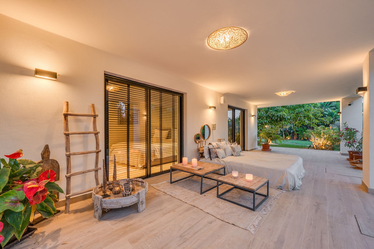 Villa for sale in Marbella