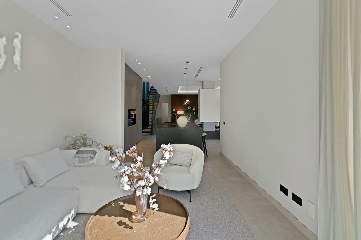 Villa for sale in Marbella