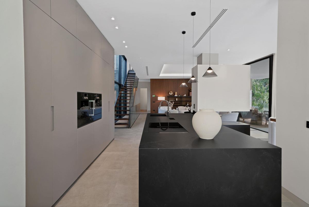 Villa for sale in Marbella