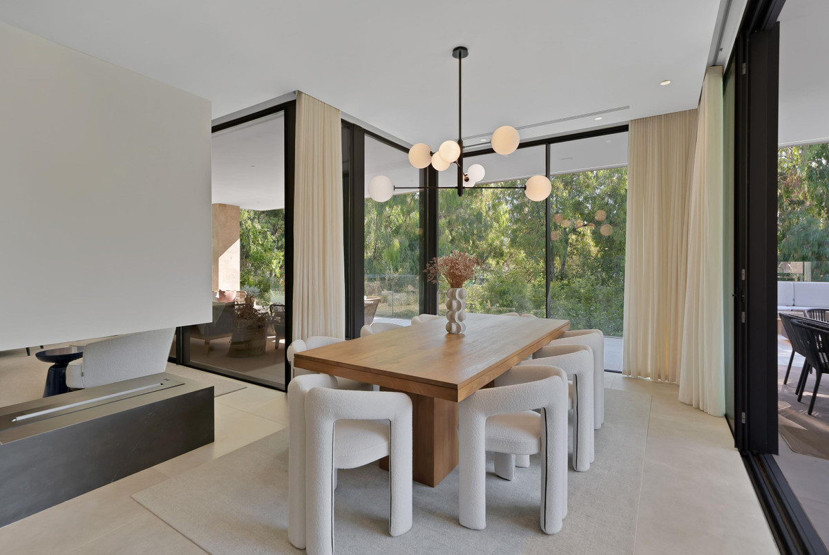Villa for sale in Marbella