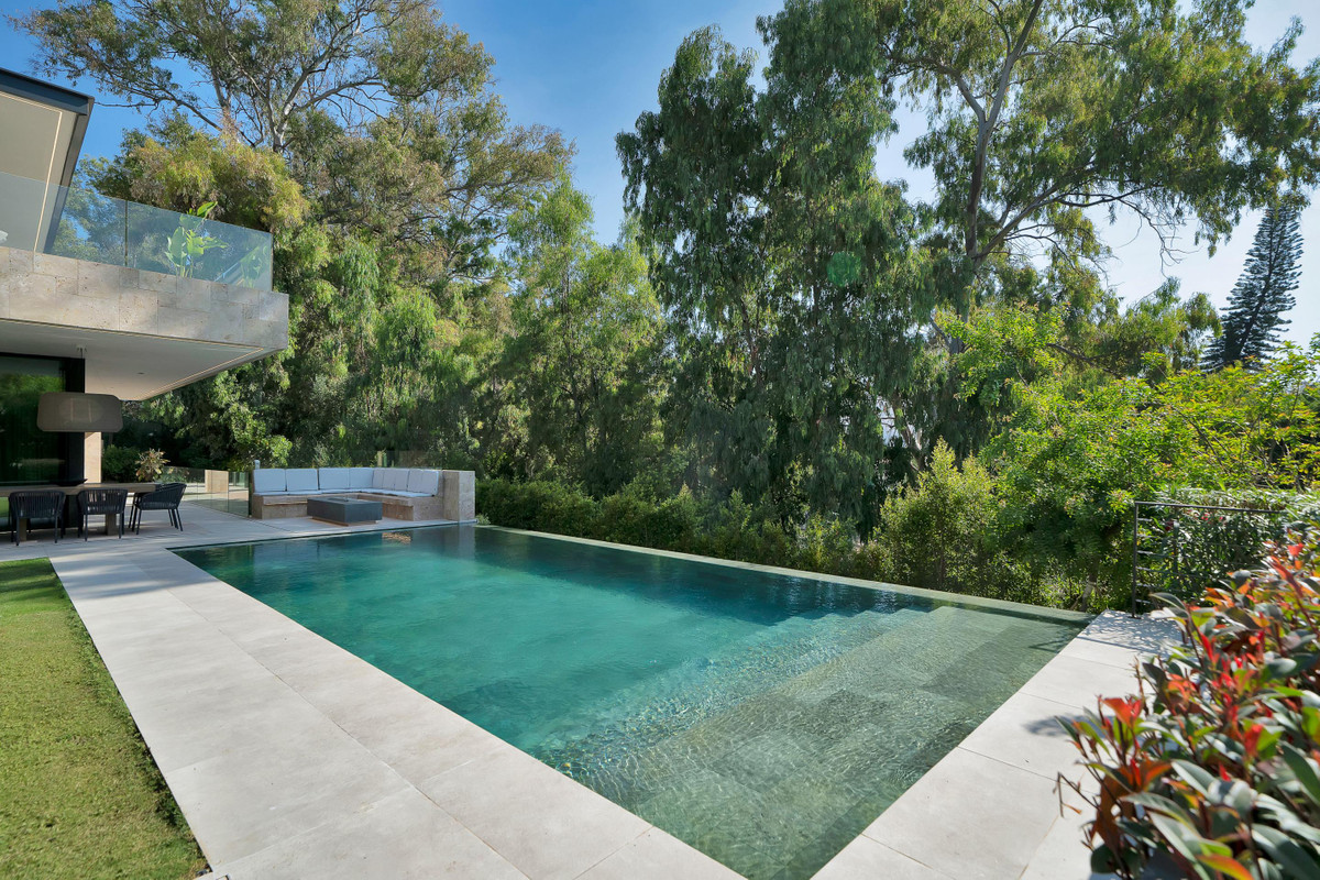 Villa for sale in Marbella