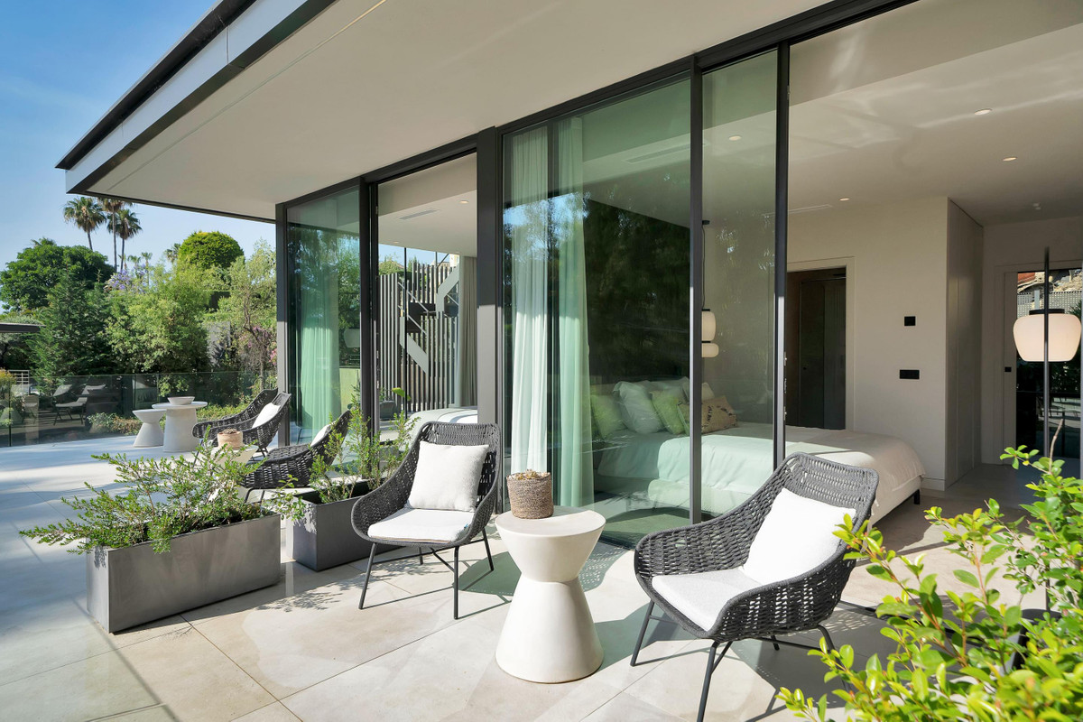 Villa for sale in Marbella