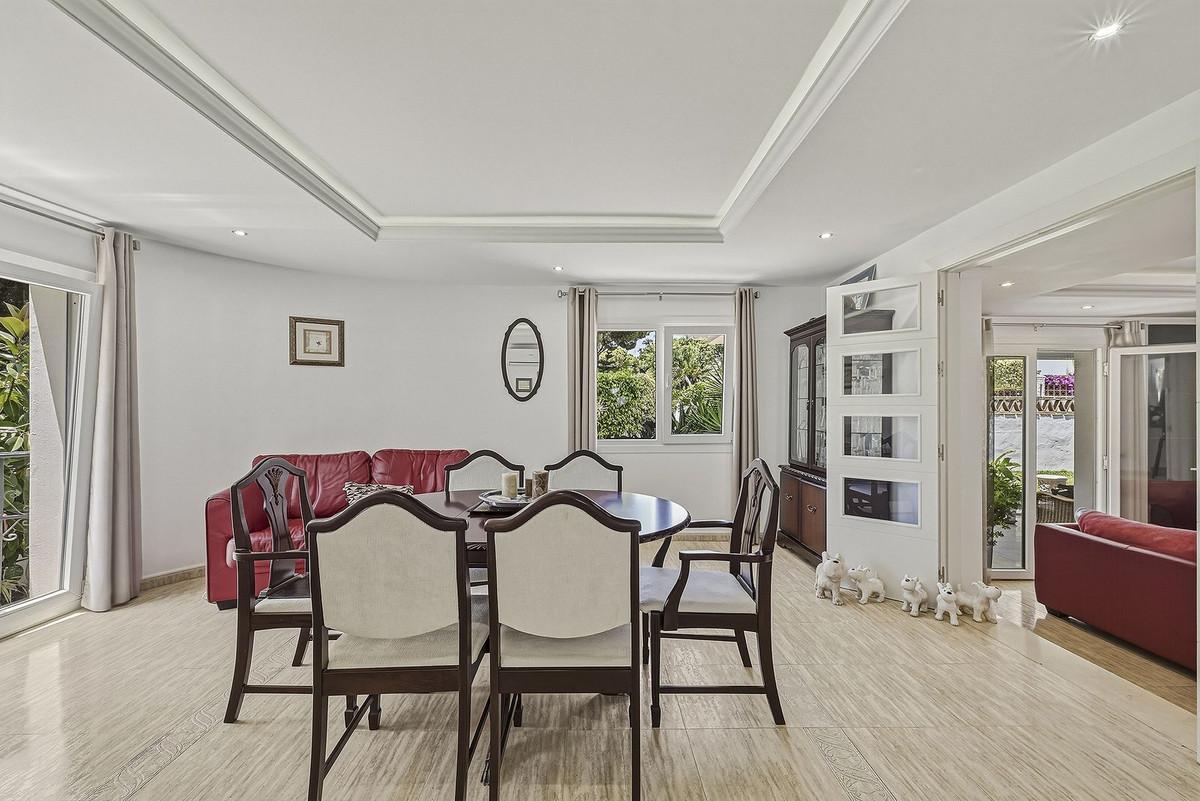 Villa for sale in Marbella