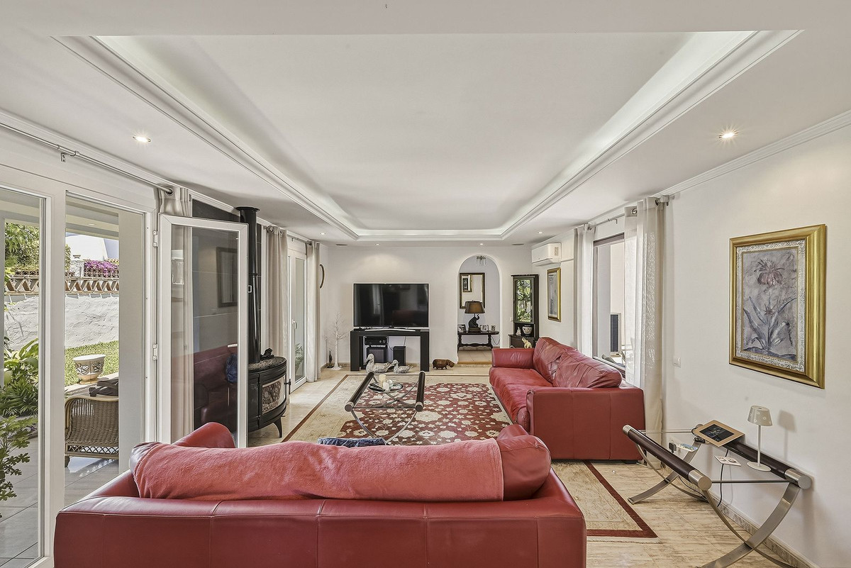 Villa for sale in Marbella