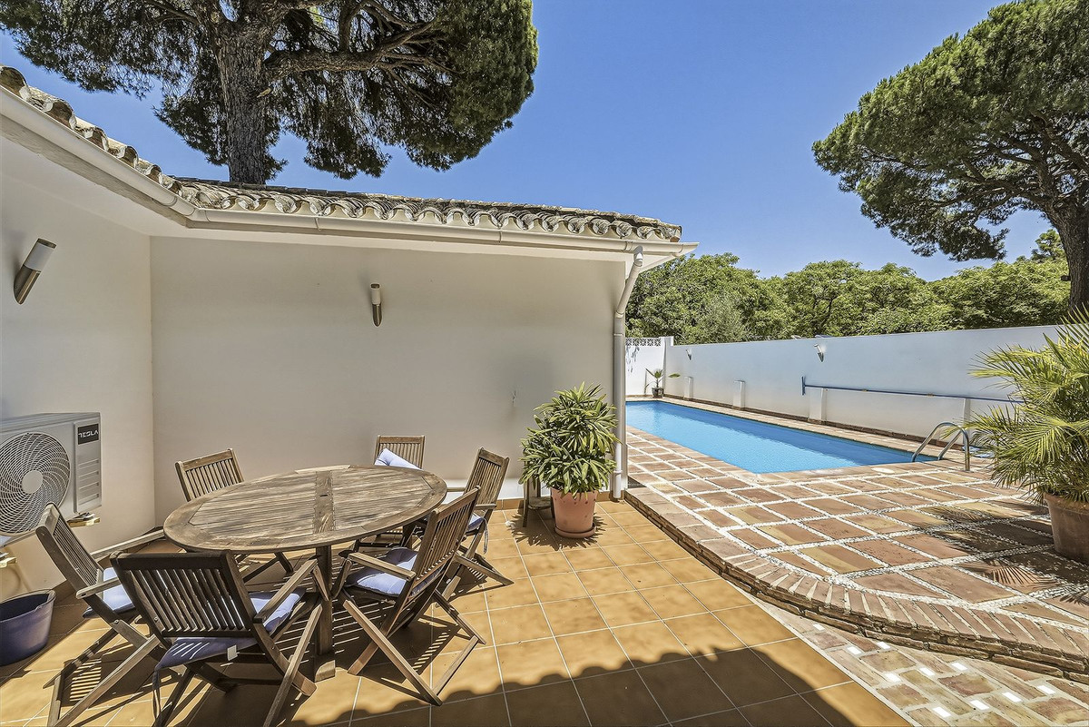 Villa for sale in Marbella