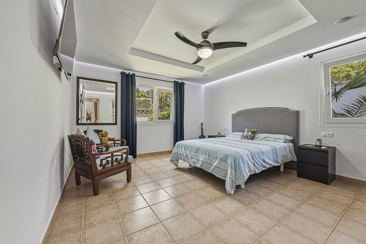Villa for sale in Marbella