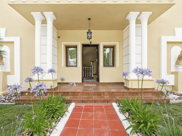 Villa for sale in Marbella