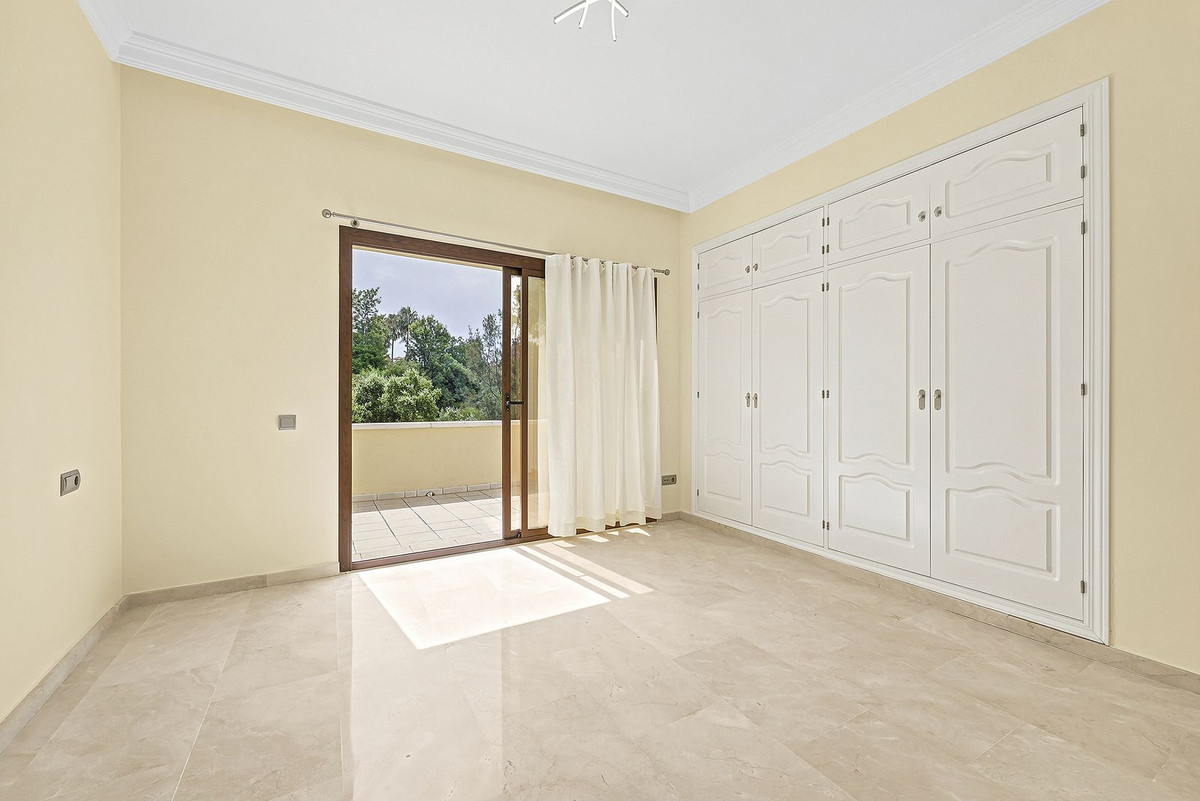 Villa for sale in Marbella