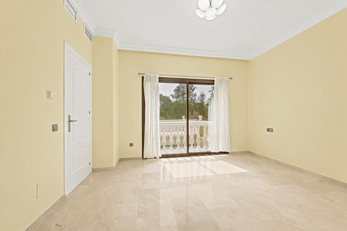 Villa for sale in Marbella