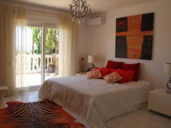 Villa for sale in Mijas