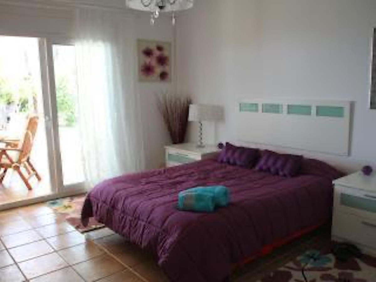 Villa for sale in Mijas