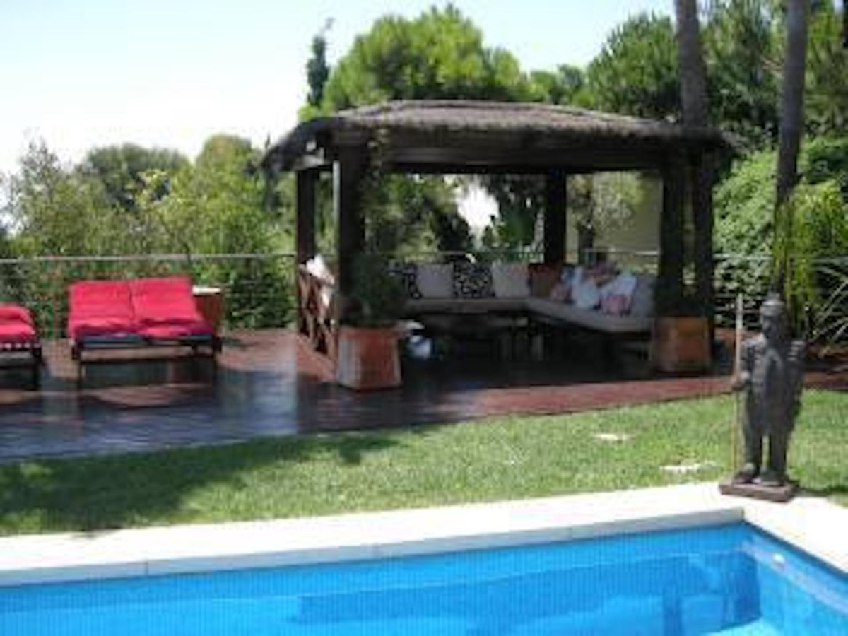 Villa for sale in Mijas