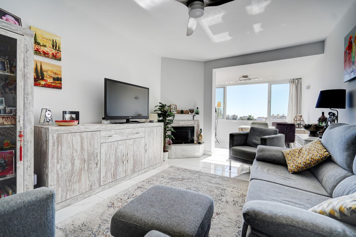 Villa for sale in Mijas