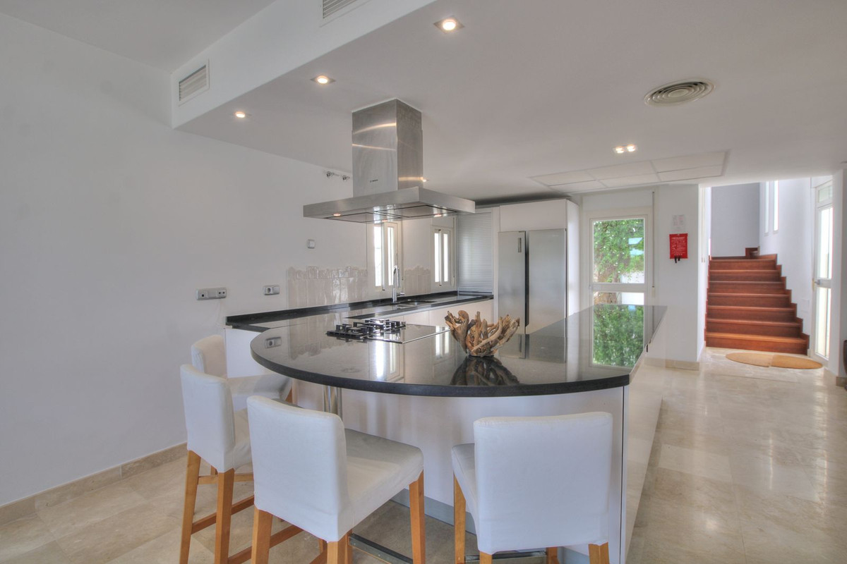 Villa for sale in Mijas