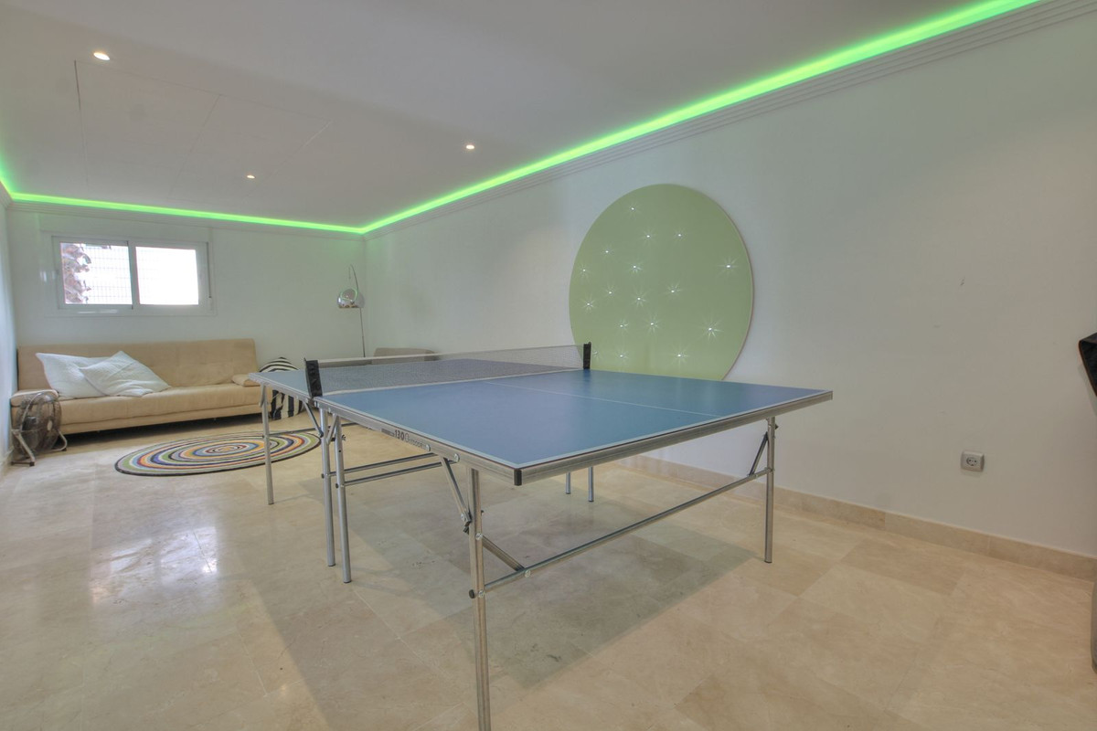 Villa for sale in Mijas