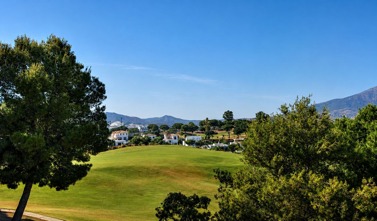 Villa for sale in Mijas