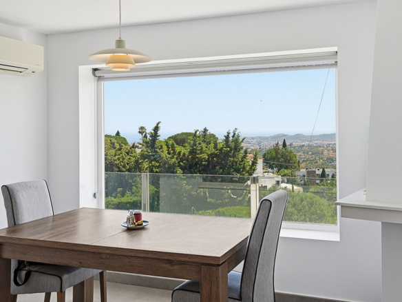 Villa for sale in Mijas