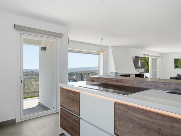 Villa for sale in Mijas