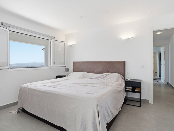 Villa for sale in Mijas