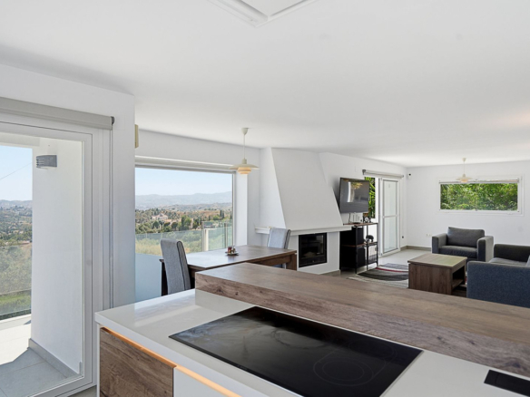 Villa for sale in Mijas
