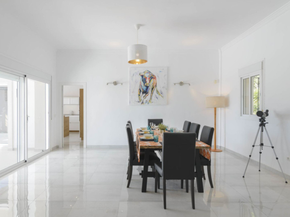 Villa for sale in Mijas