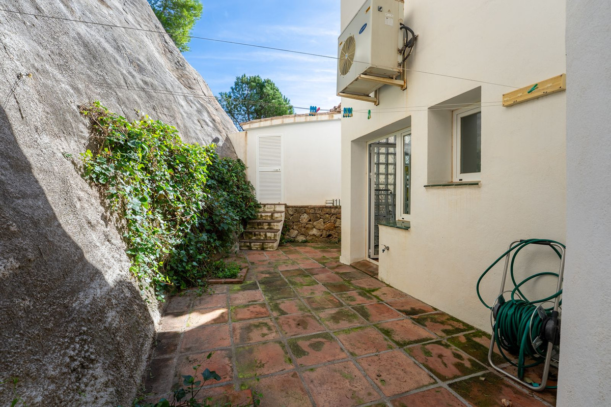 Villa for sale in Mijas