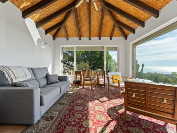 Villa for sale in Mijas