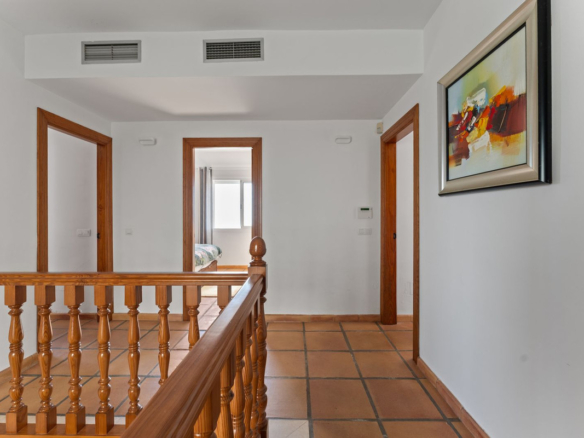 Villa for sale in Mijas