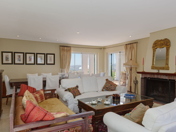Villa for sale in Mijas