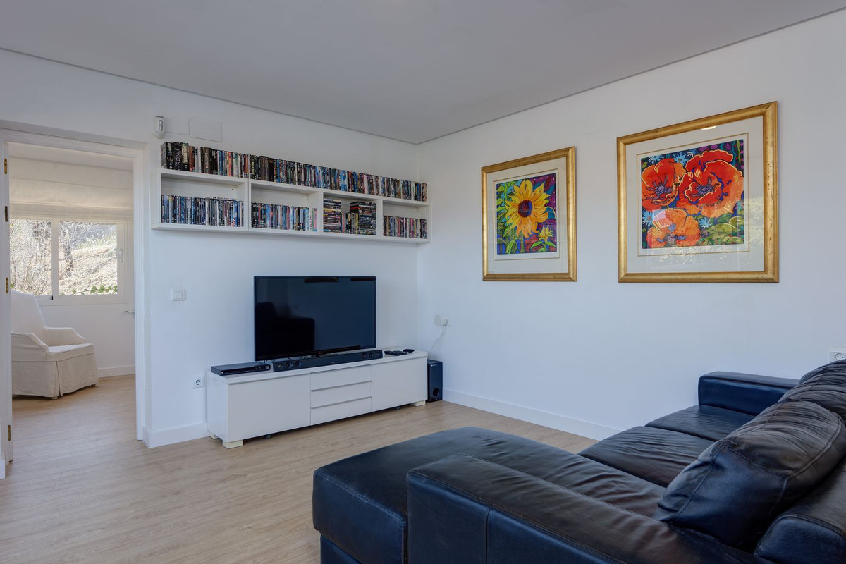 Villa for sale in Mijas