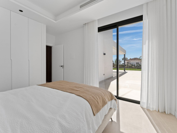 Villa for sale in Mijas