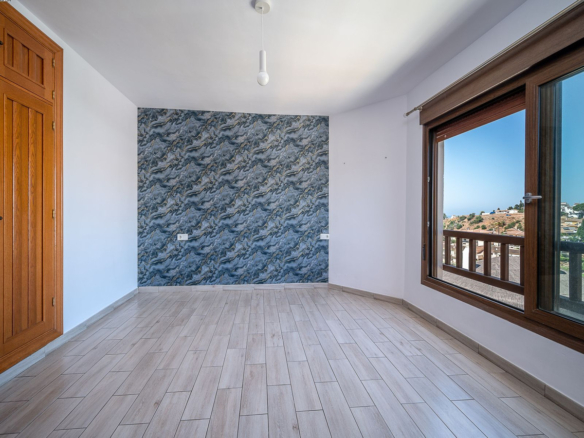 Villa for sale in Mijas
